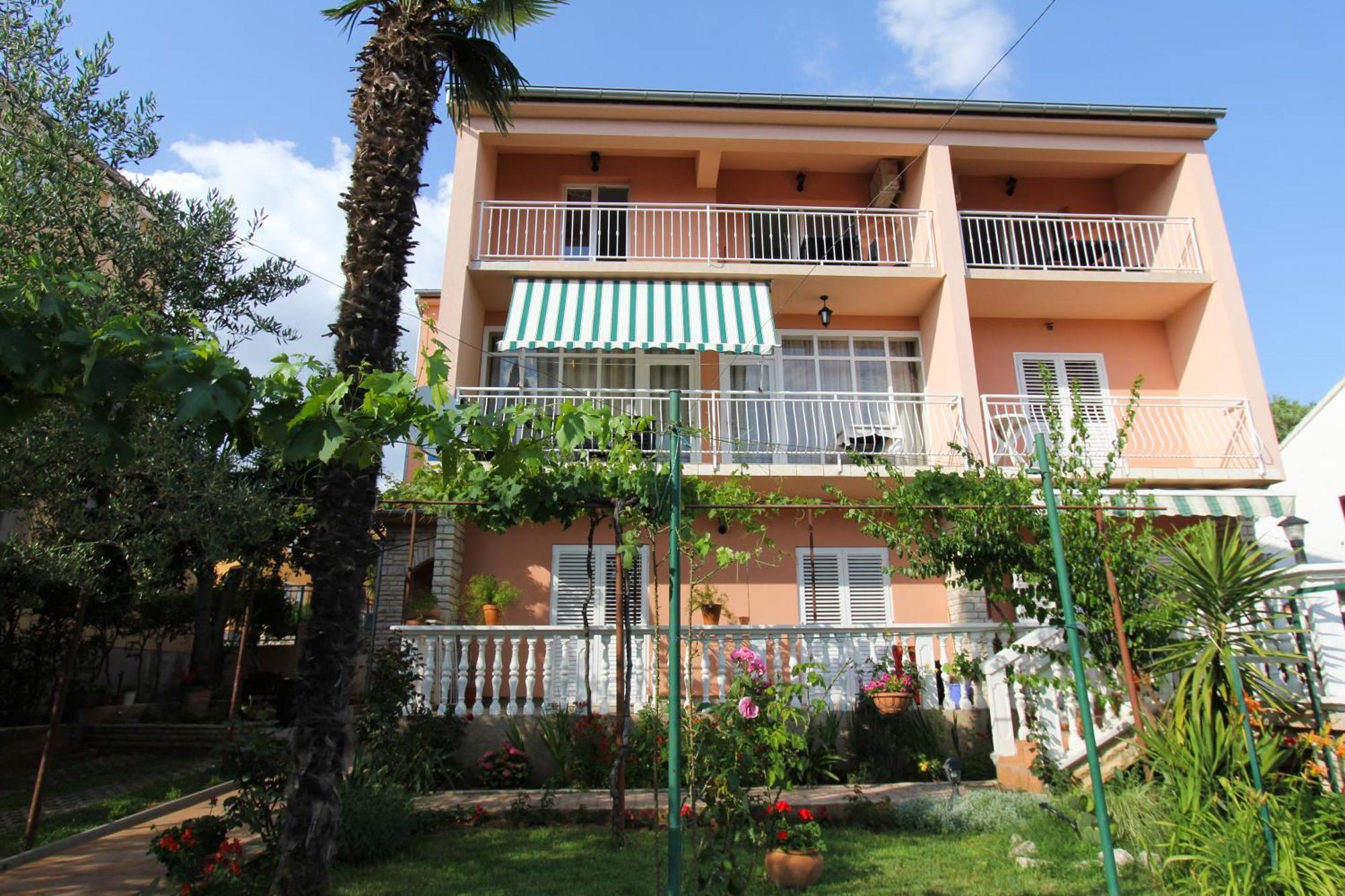 Apartmani Roje Sveti Filip I Jakov Bagian luar foto