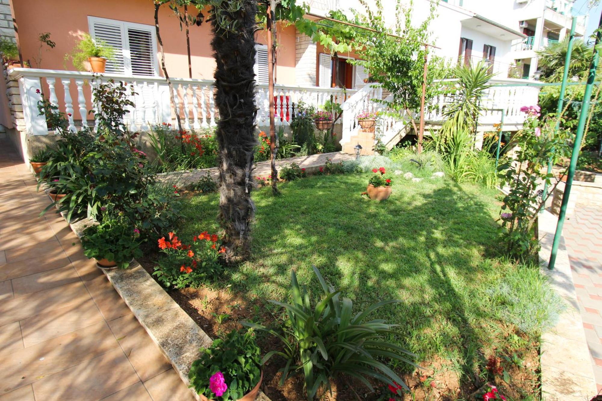 Apartmani Roje Sveti Filip I Jakov Bagian luar foto